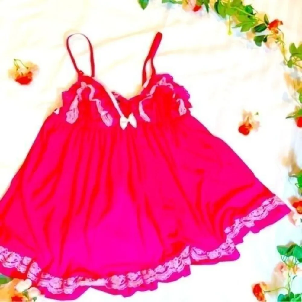 Seductive Wear from Onema Etoile Sexy Intimate sleepwear‎ Size Large HOT PINK